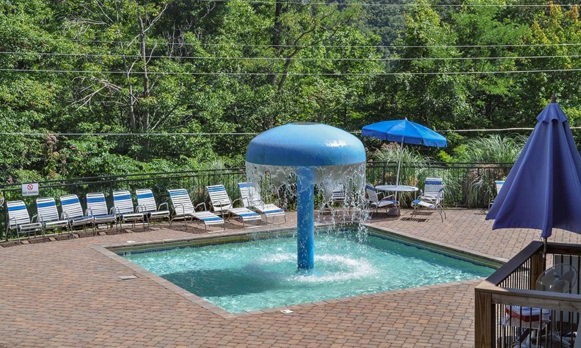 Holly Tree Cabin 936 Gatlinburg Bagian luar foto