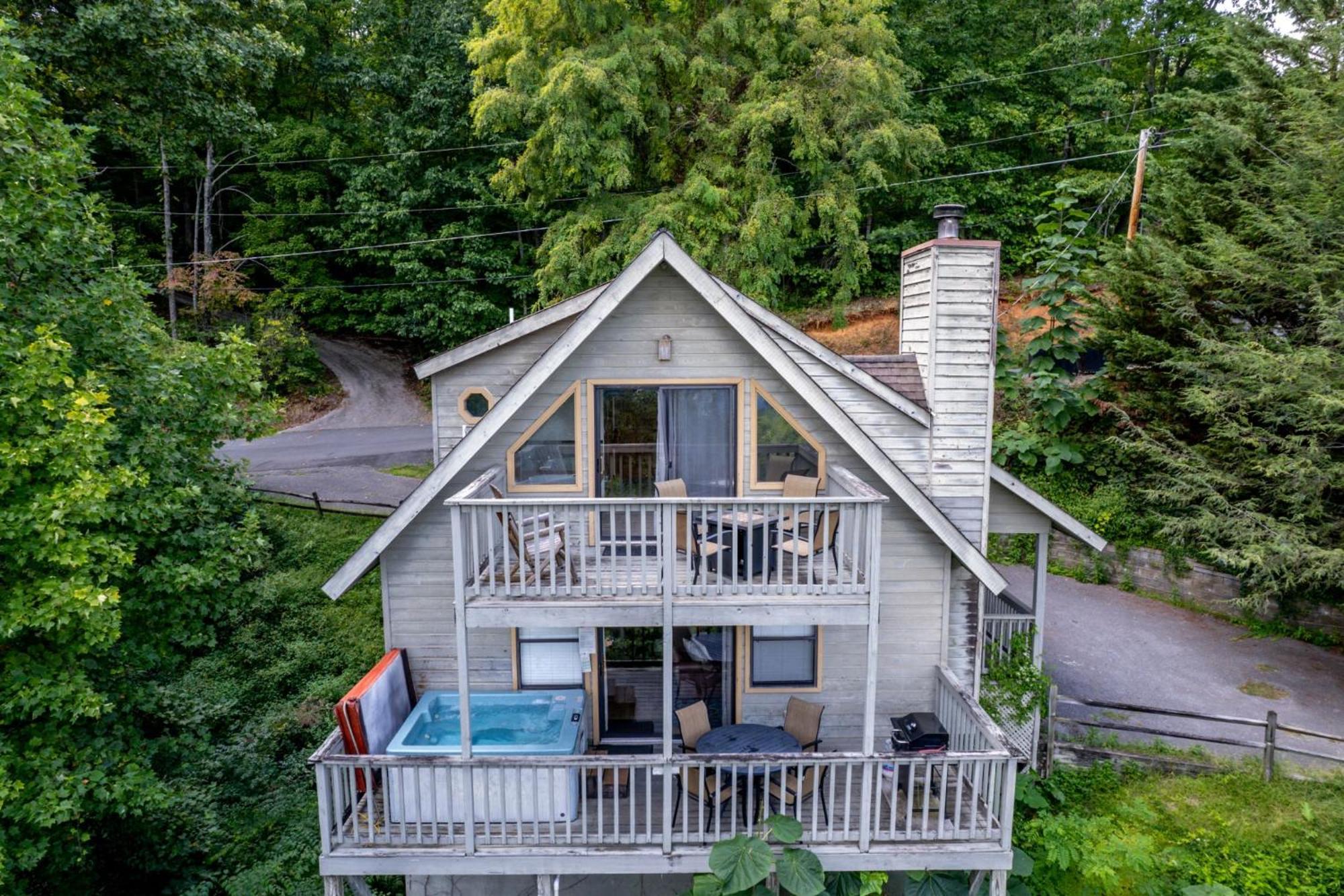 Holly Tree Cabin 936 Gatlinburg Bagian luar foto