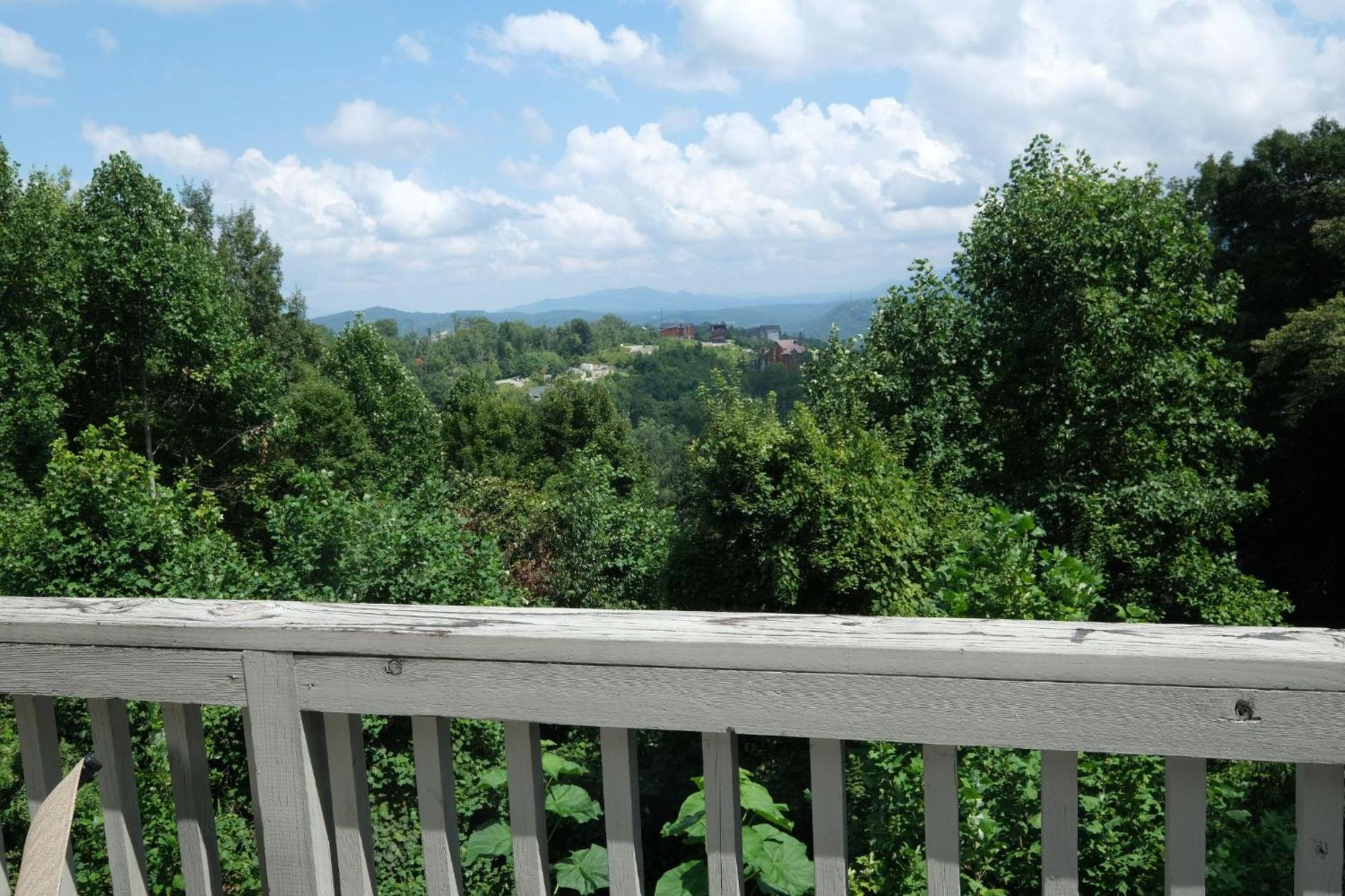 Holly Tree Cabin 936 Gatlinburg Bagian luar foto